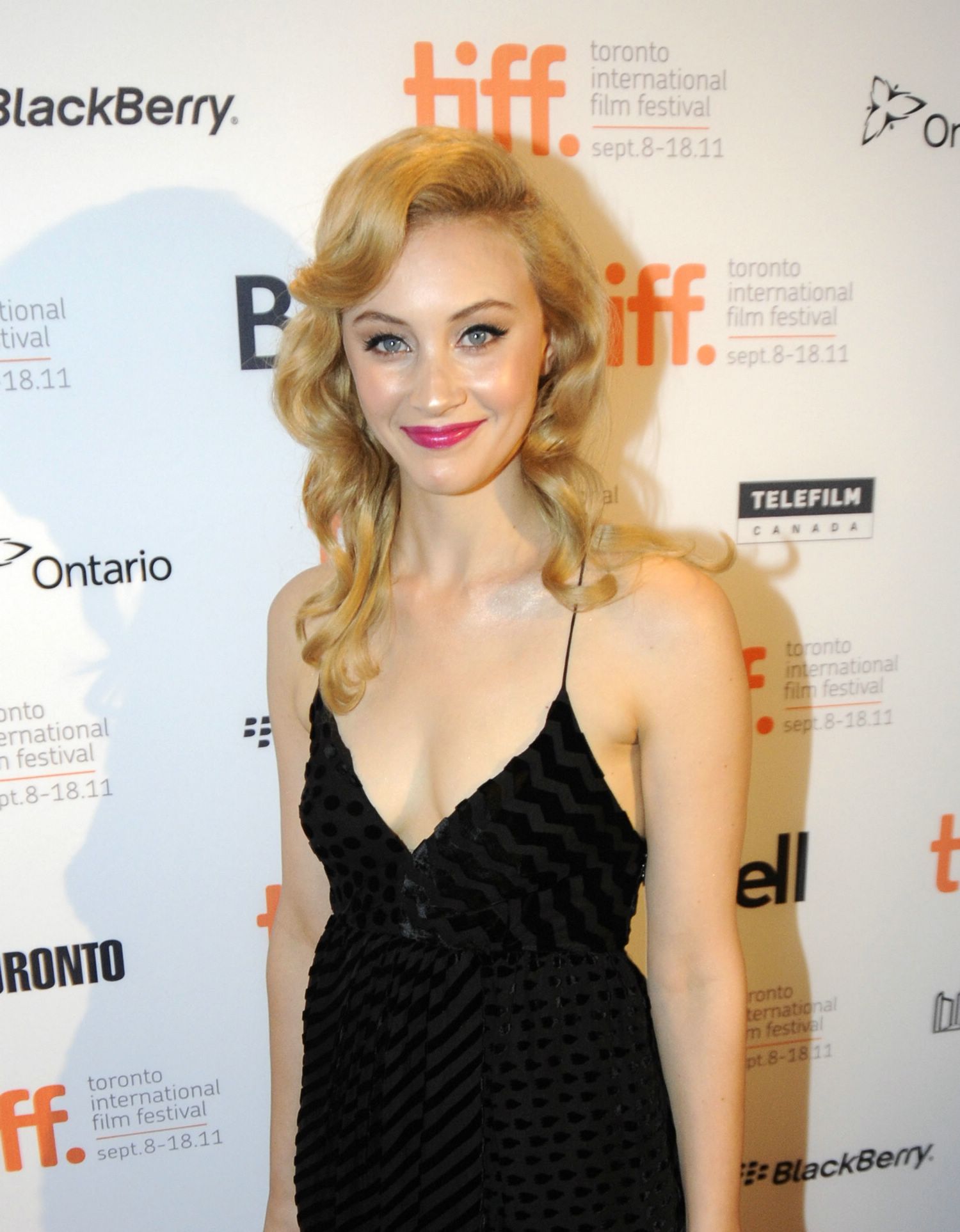 hq002.jpg hq002.jpg