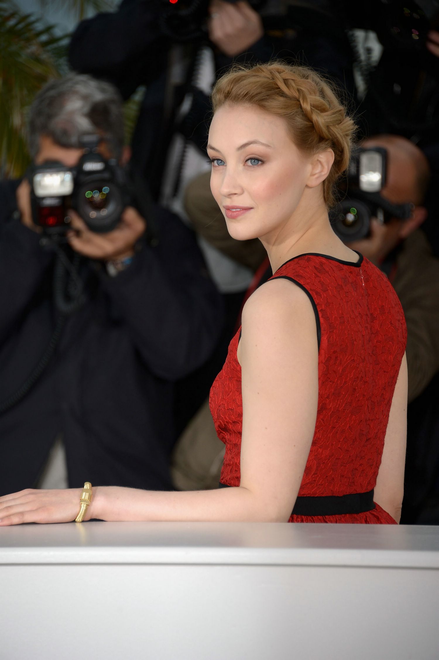 hq036.jpg hq036.jpg