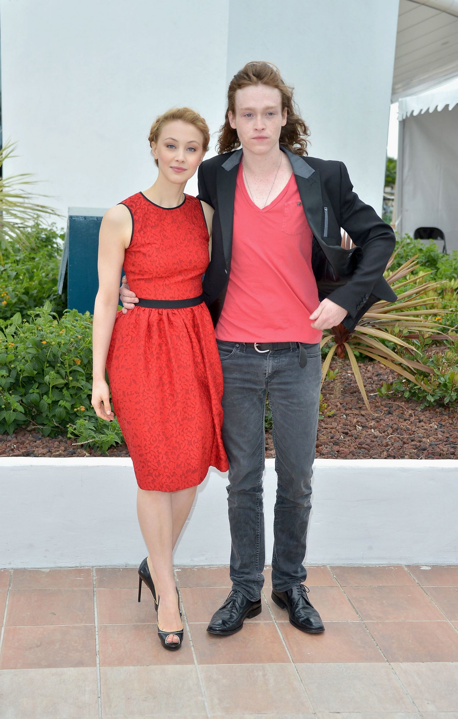 hq043.jpg hq043.jpg