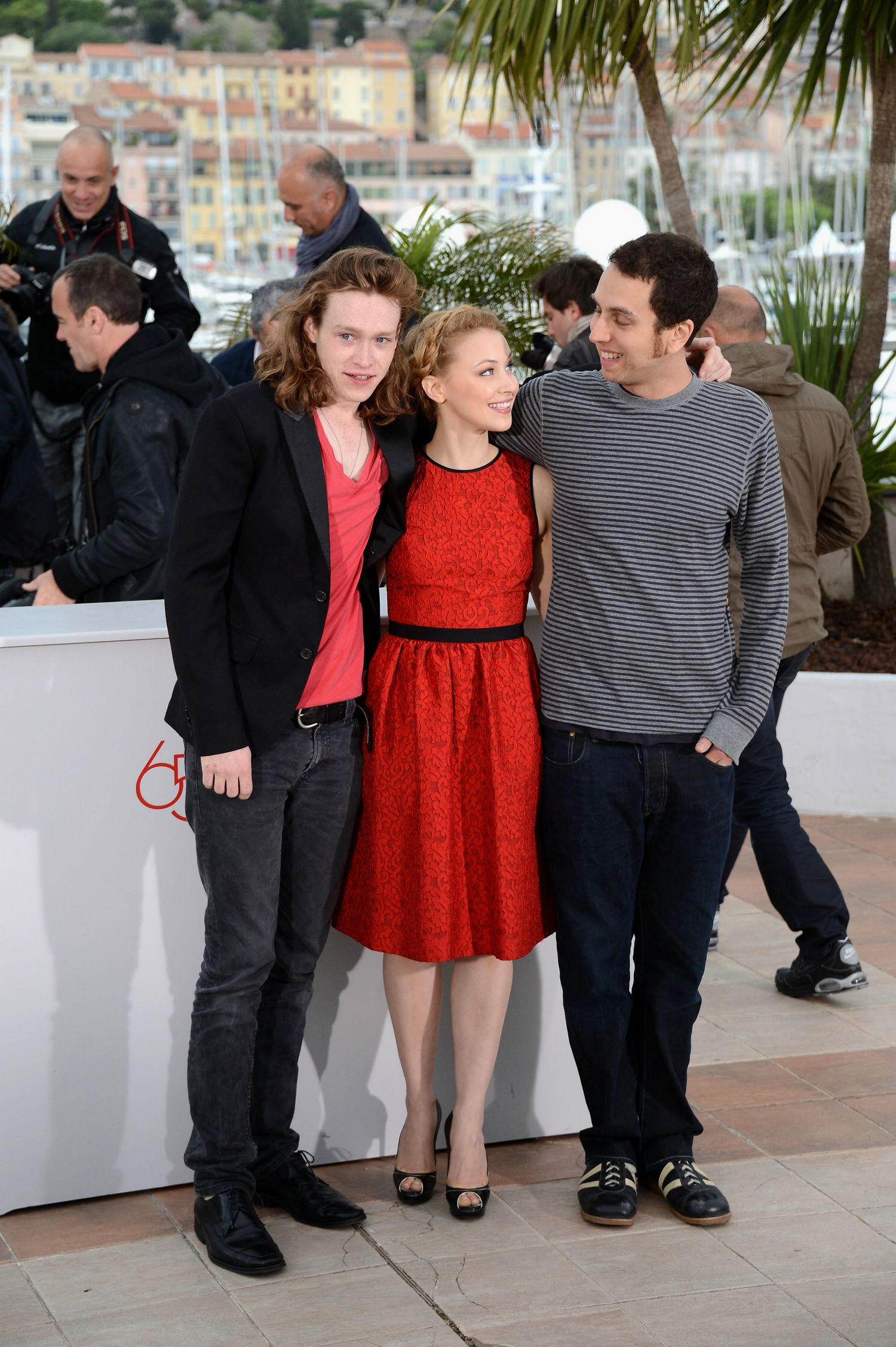 hq056.jpg hq056.jpg