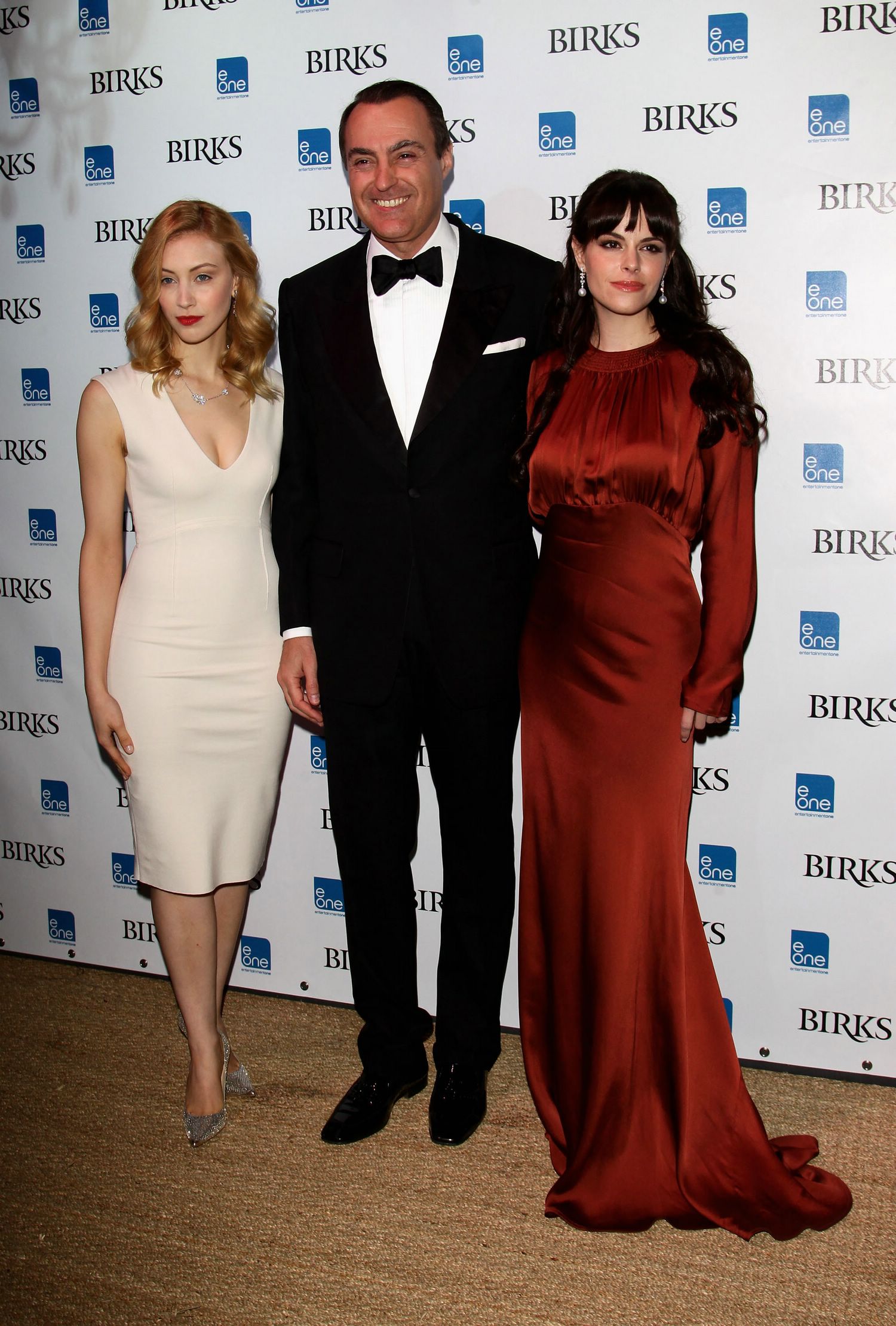 hq020.jpg hq020.jpg
