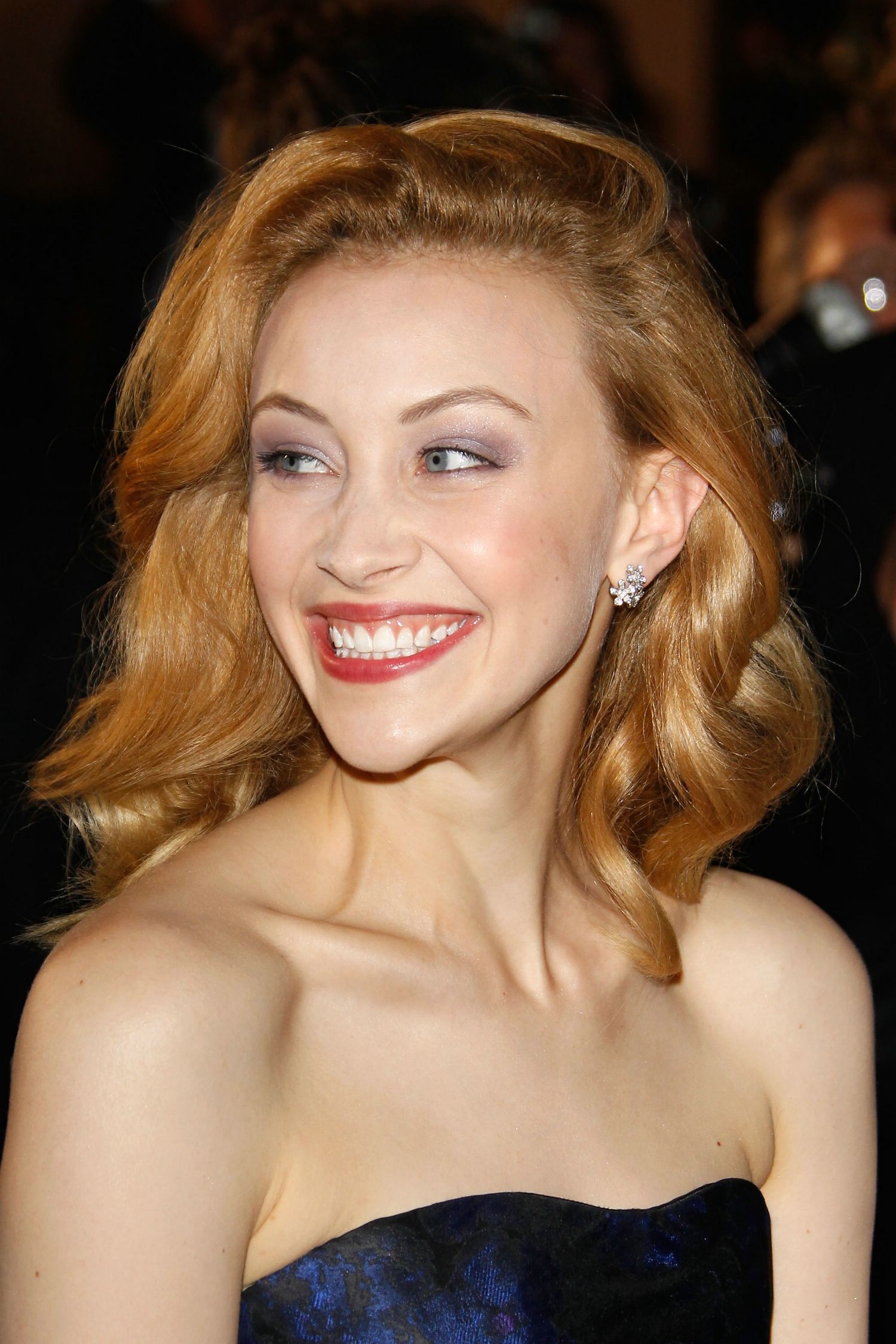hq044.jpg hq044.jpg