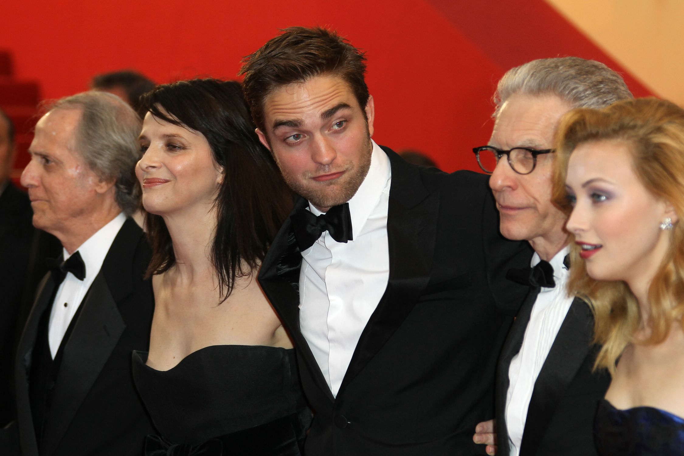 hq161.jpg hq161.jpg