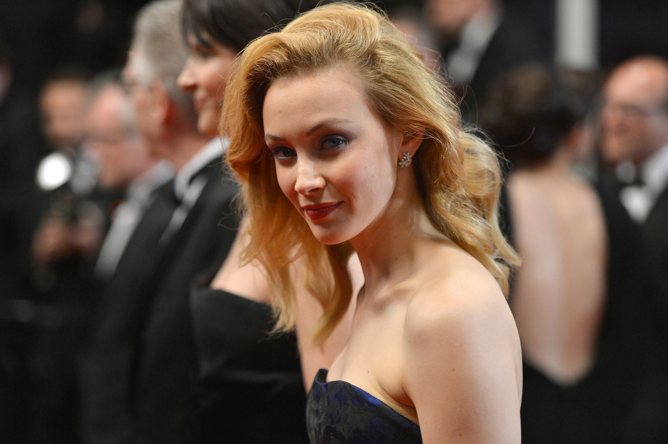 hq168.jpg hq168.jpg