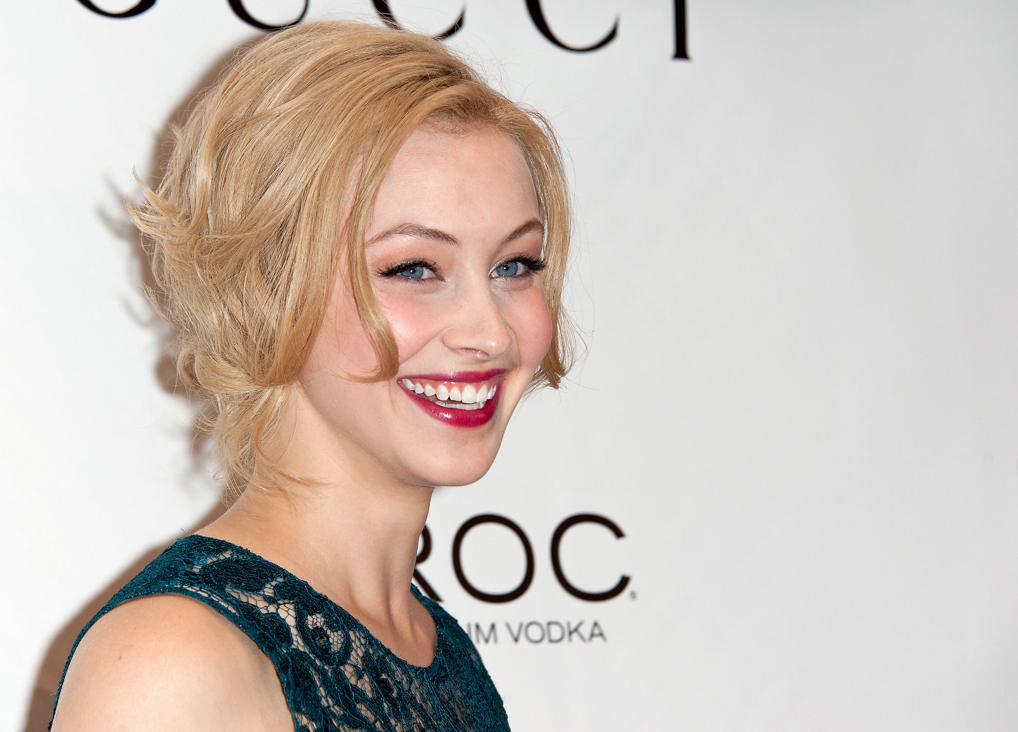 hq034.jpg hq034.jpg