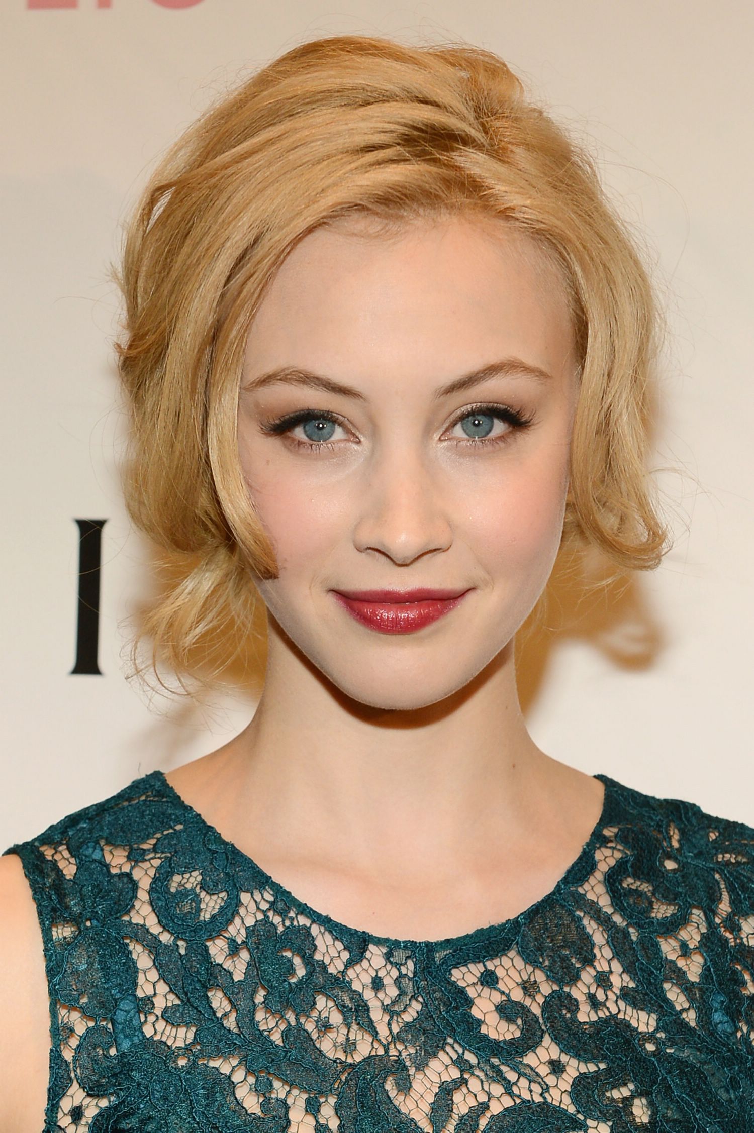 hq043.jpg hq043.jpg
