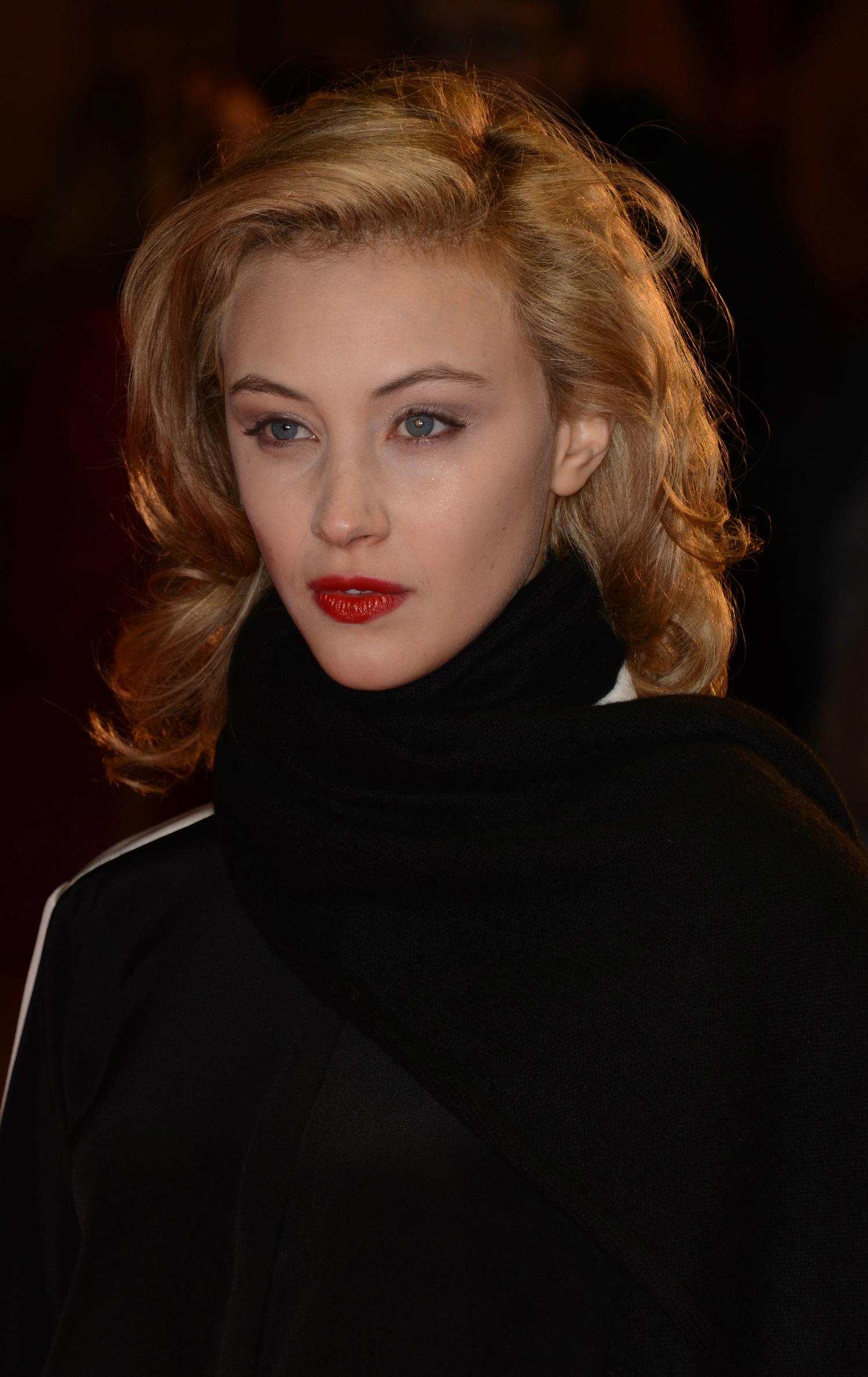 hq070.jpg hq070.jpg