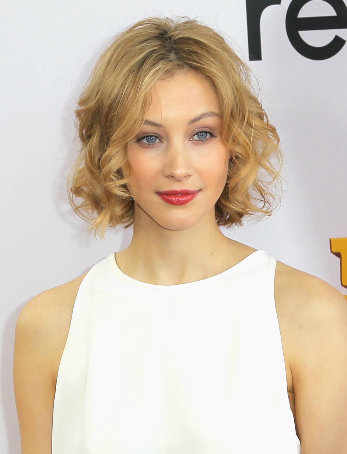 hq004.jpg hq004.jpg