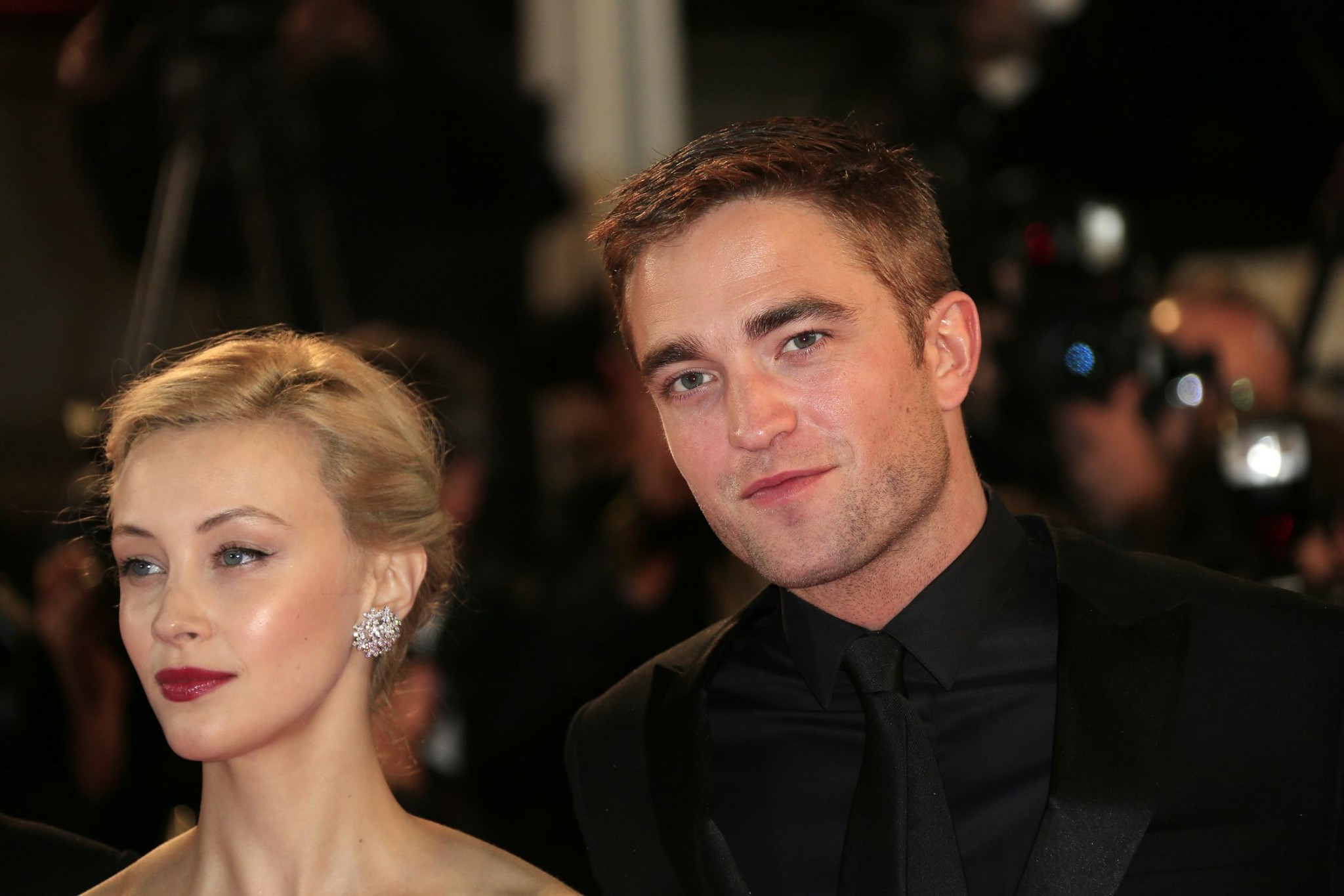 hq103.jpg hq103.jpg
