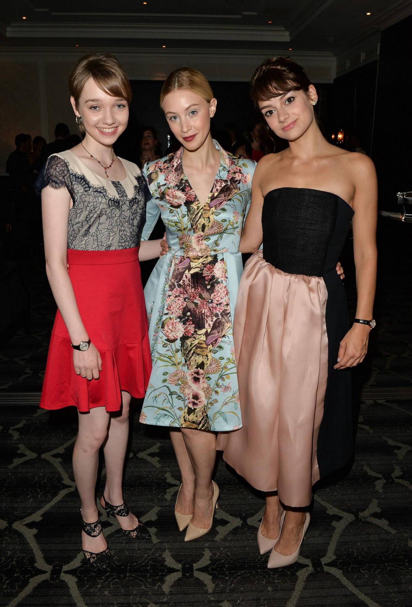 hq010.jpg hq010.jpg