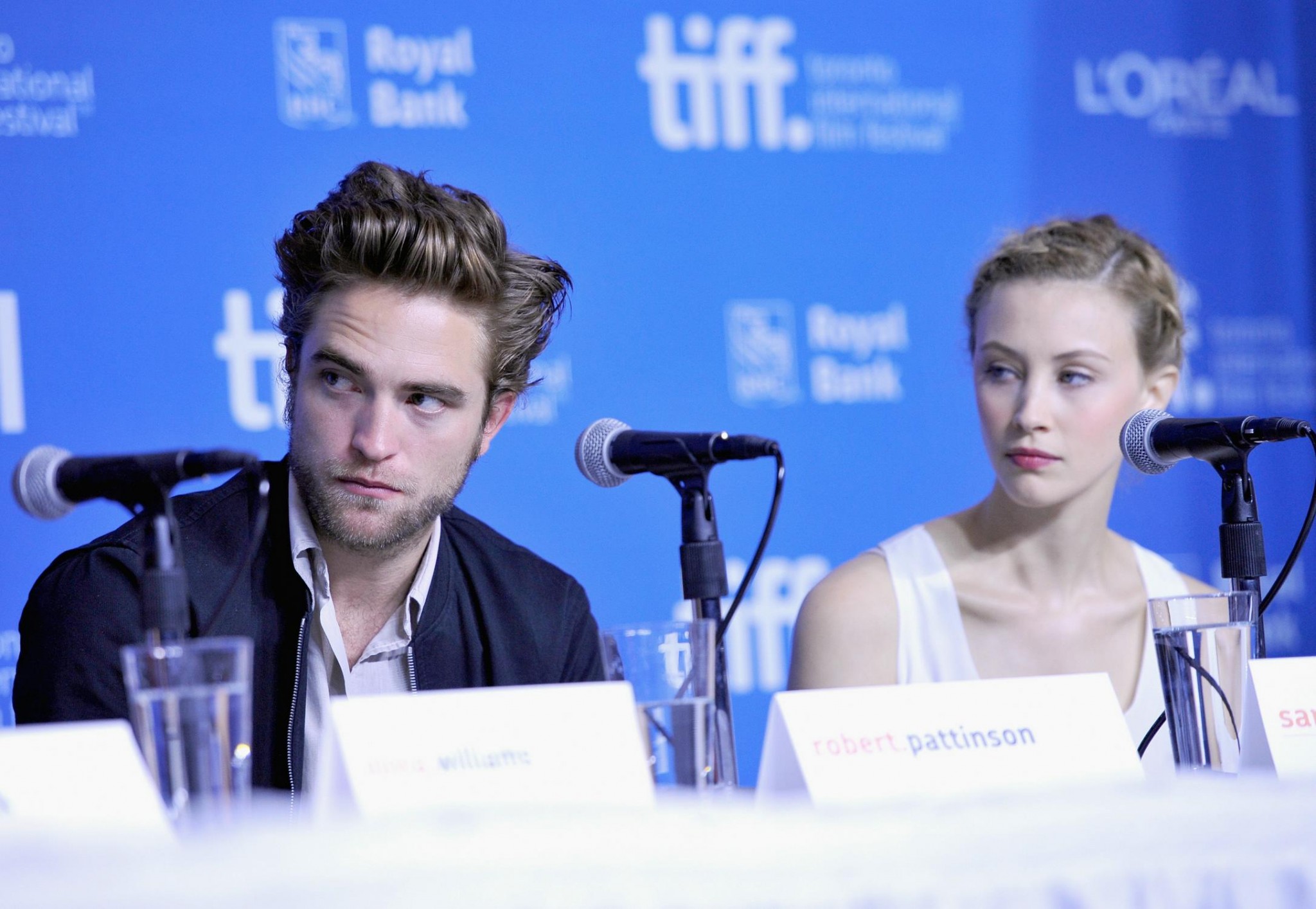 hq010.jpg hq010.jpg