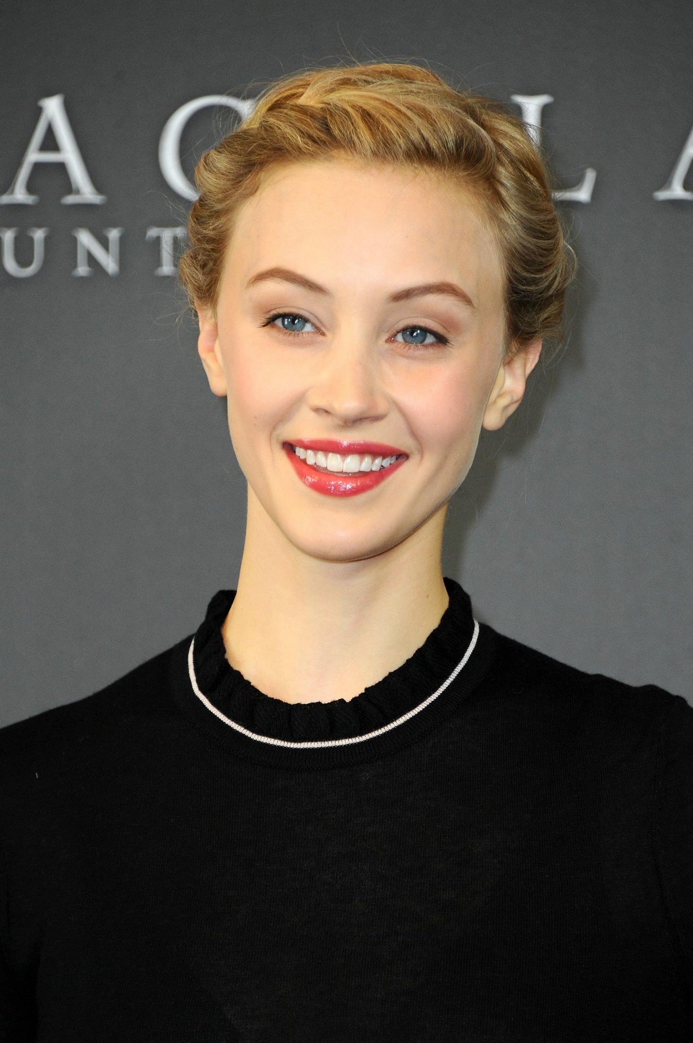 hq038.jpg hq038.jpg