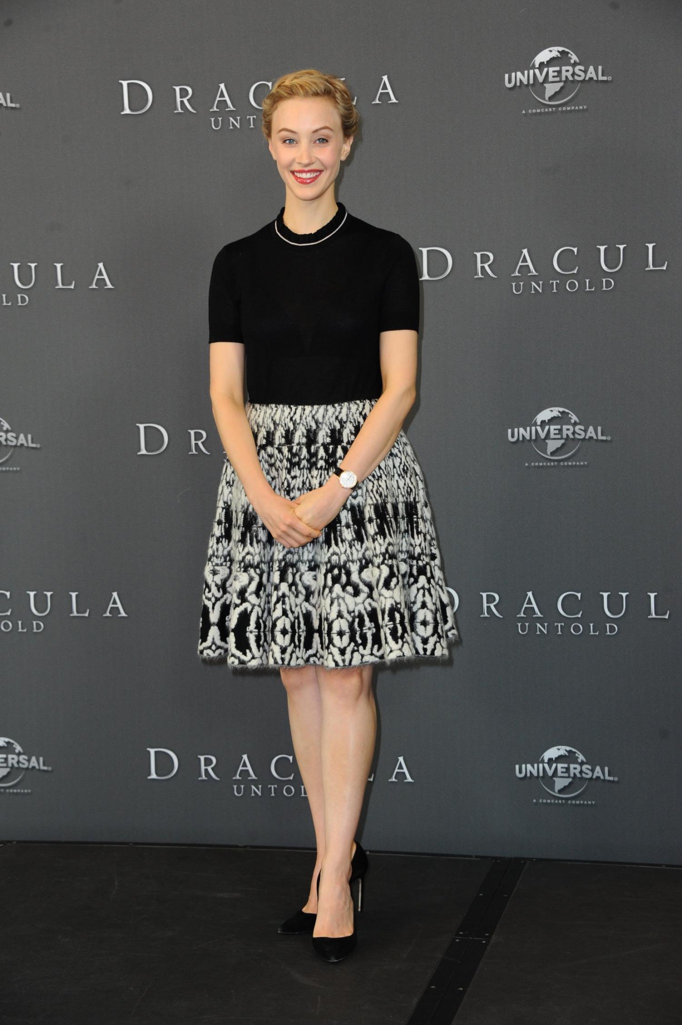 hq067.jpg hq067.jpg
