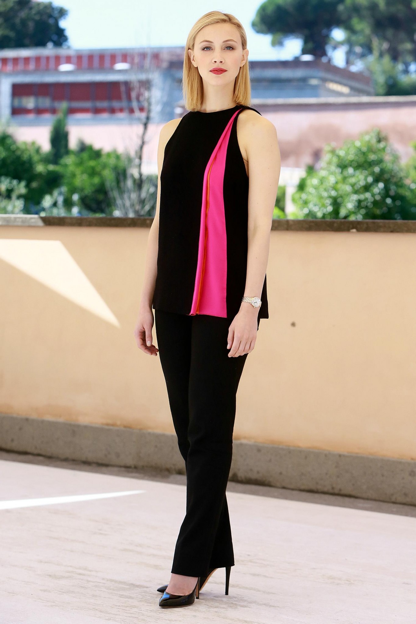 hq006.jpg hq006.jpg