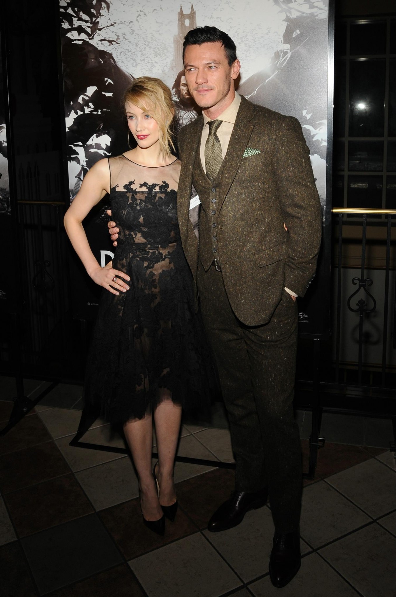 hq031.jpg hq031.jpg