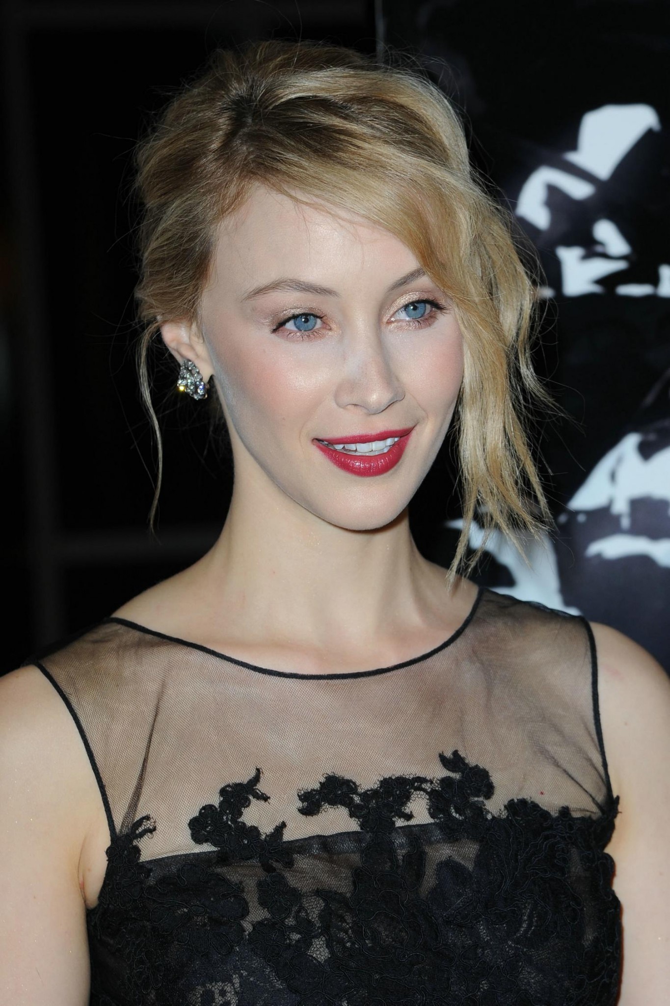 hq041.jpg hq041.jpg