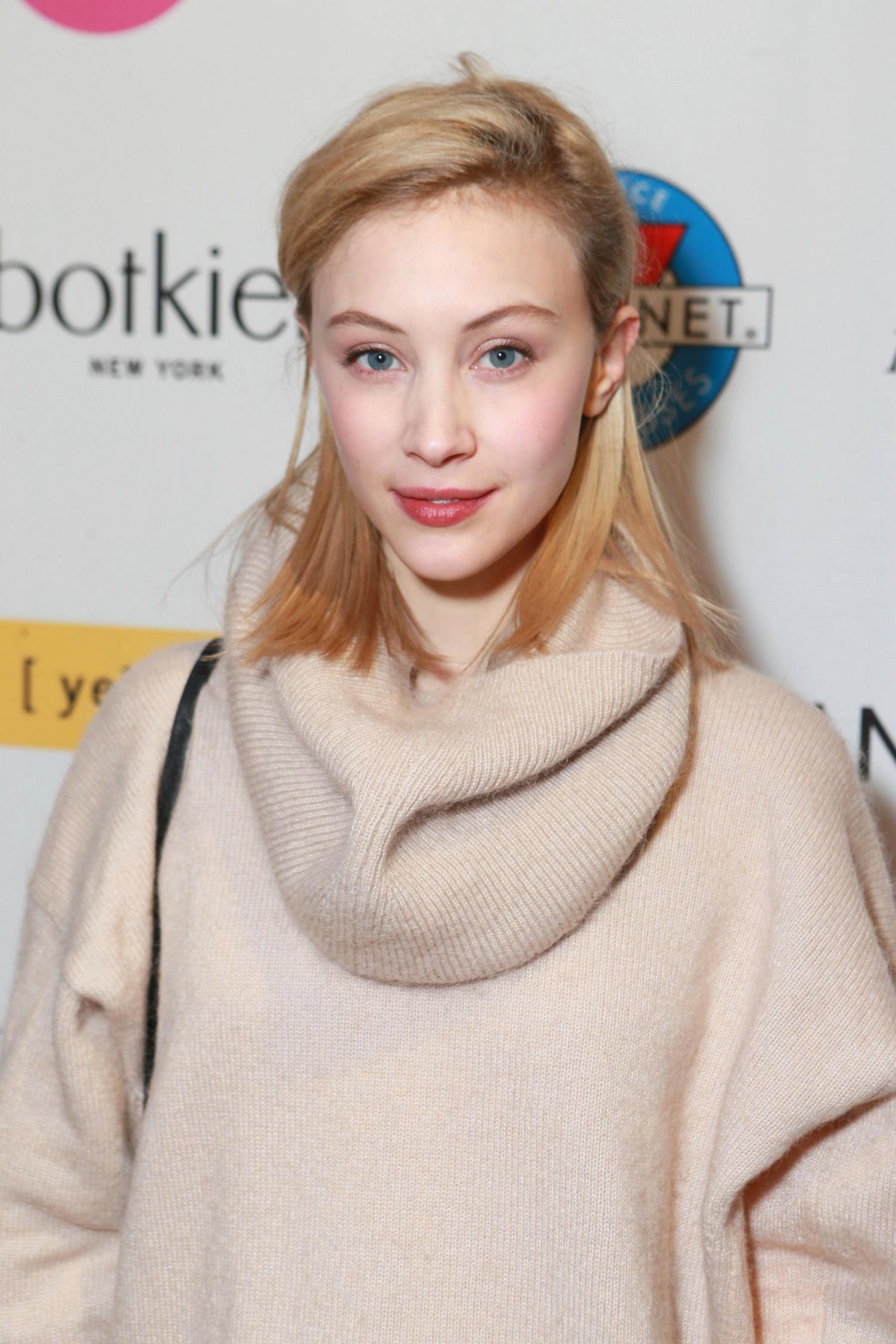 hq002.jpg hq002.jpg