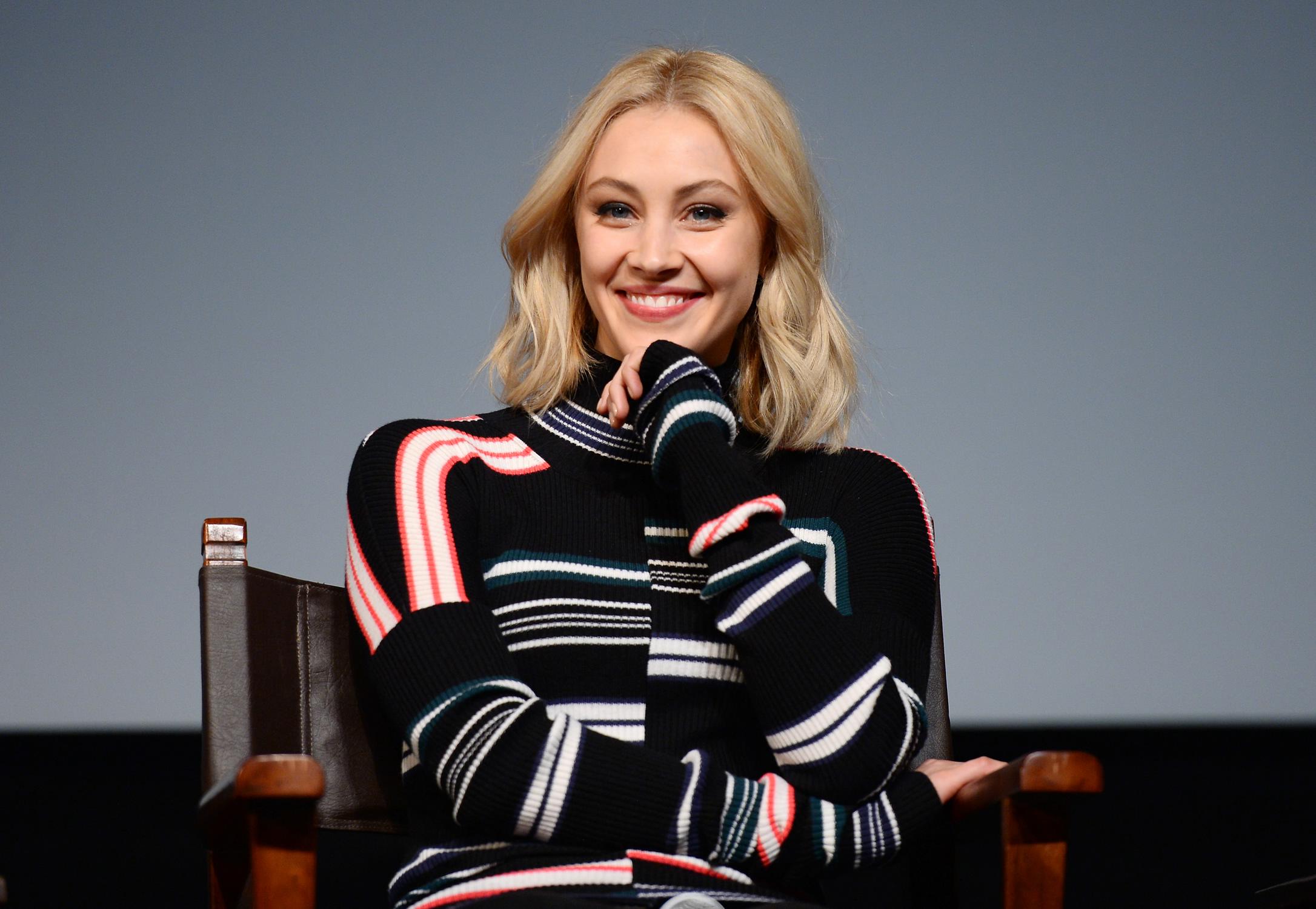 hq052.jpg hq052.jpg