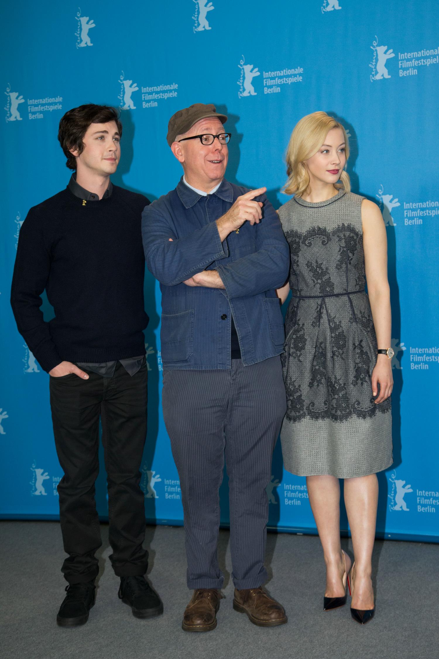 hq145.jpg hq145.jpg