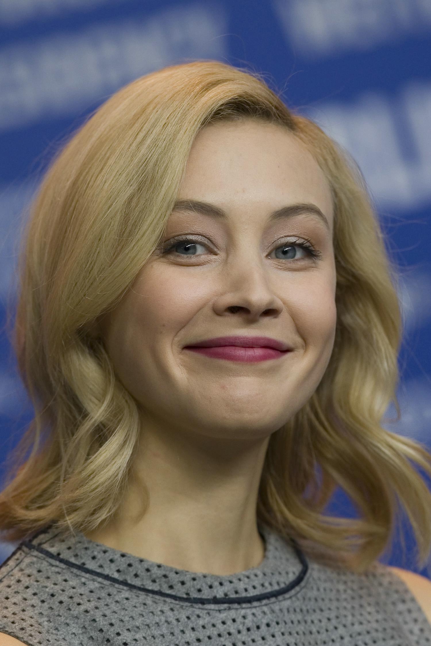 hq244.jpg hq244.jpg