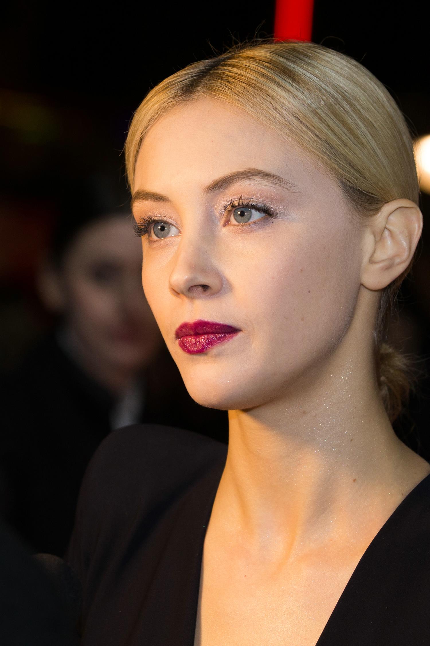 hq063.jpg hq063.jpg