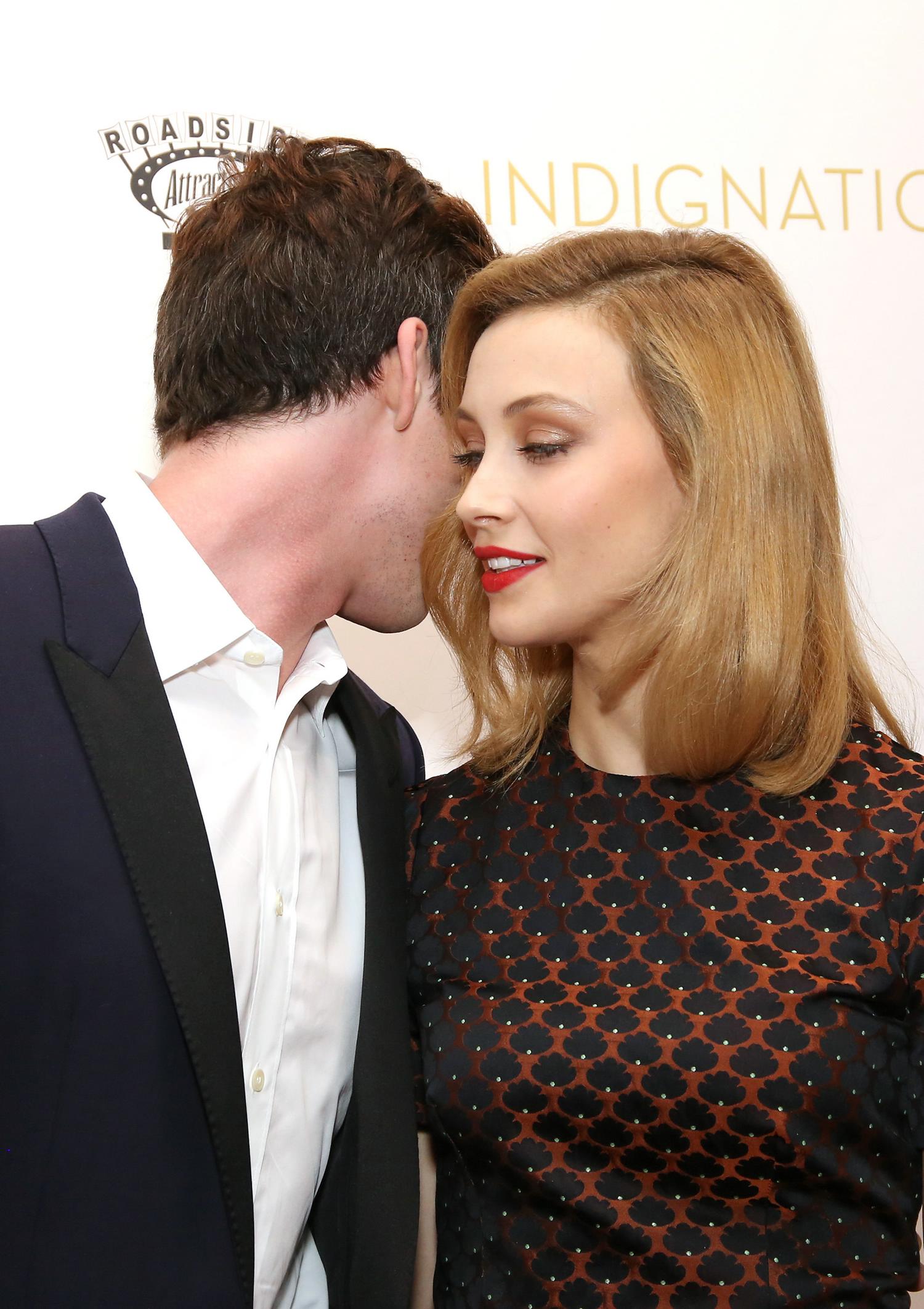 hq069.jpg hq069.jpg