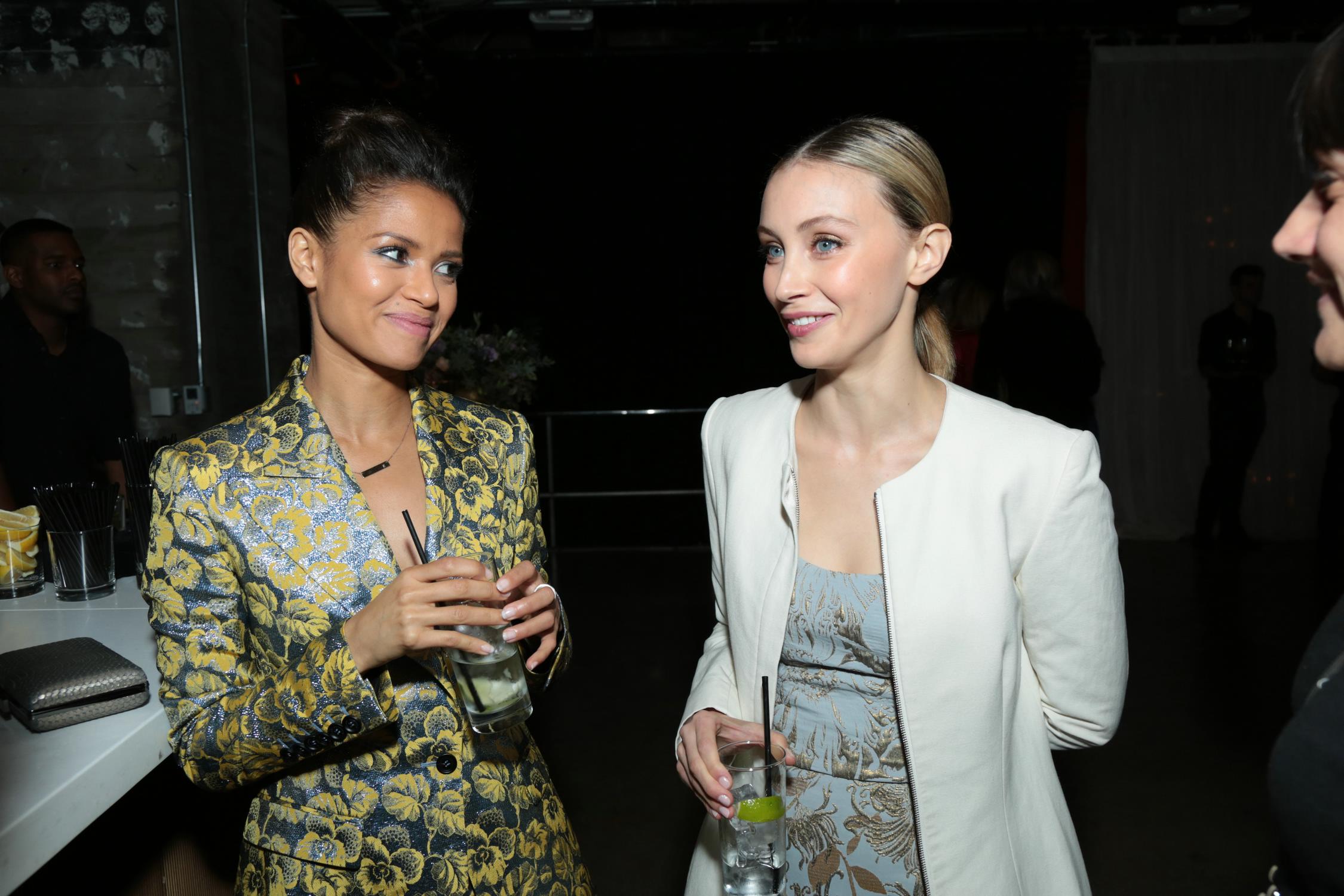 hq007.jpg hq007.jpg