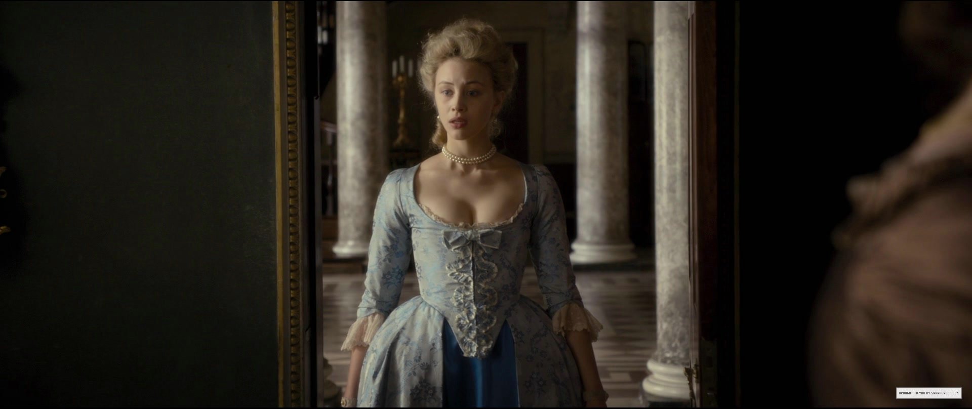 Belle_180.jpg