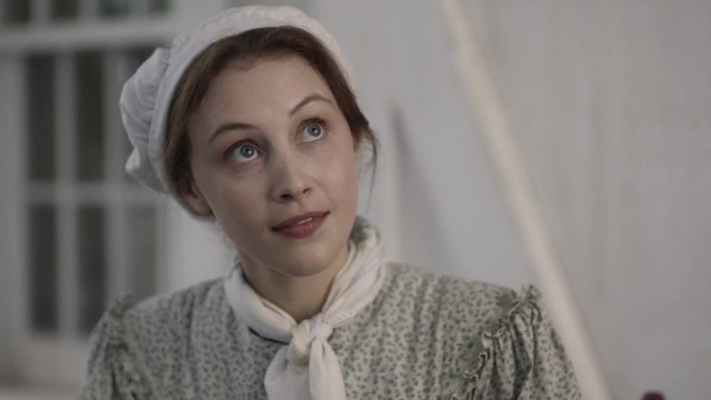 Sarah Gadon scène ennemie